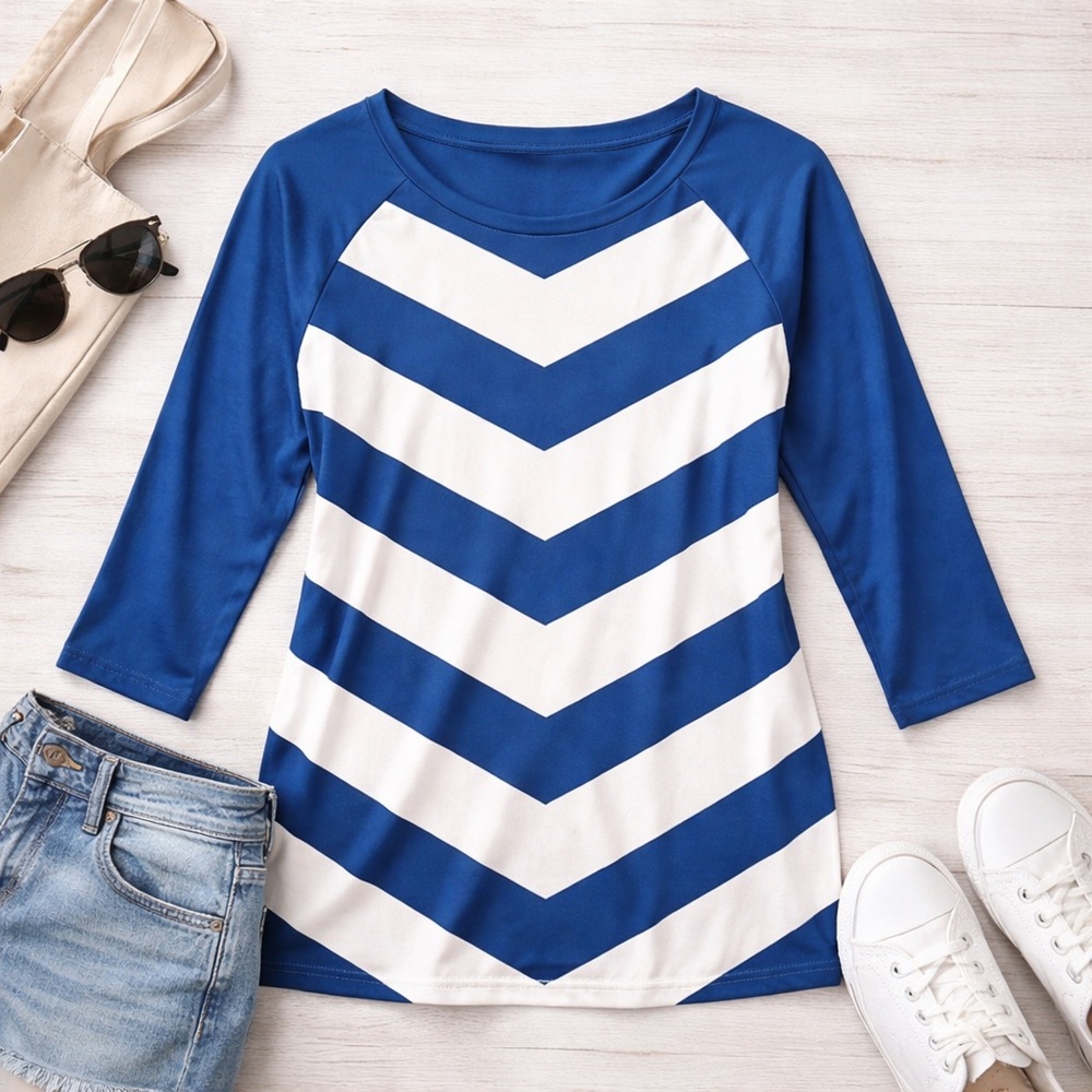 MIHOLL Blue & White Chevron Raglan Top – XXL